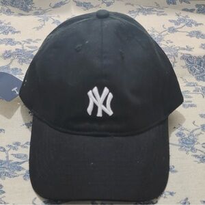 MLB New York Yankees Black Cotton Baseball Cap